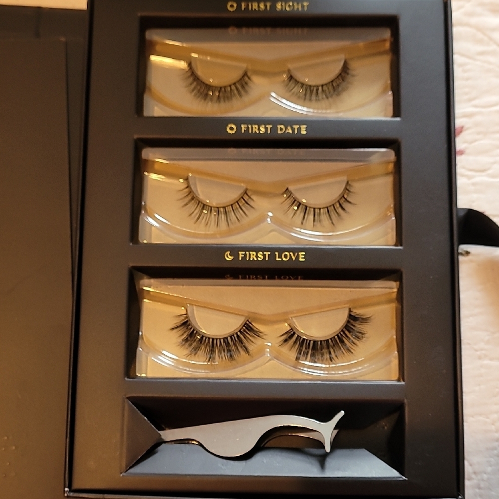 Lashes Set - Black - Picture 3 of 6